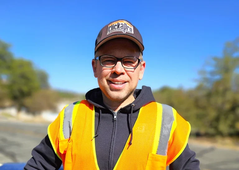 A professional trash bin mover in Prescott Arizona
